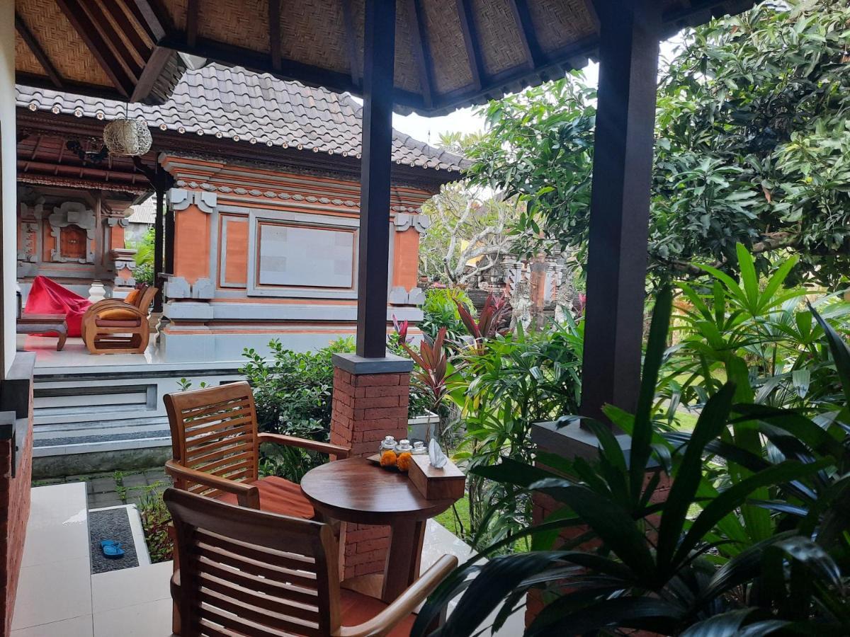 Hotel Sahadewa House Ubud Exterior foto
